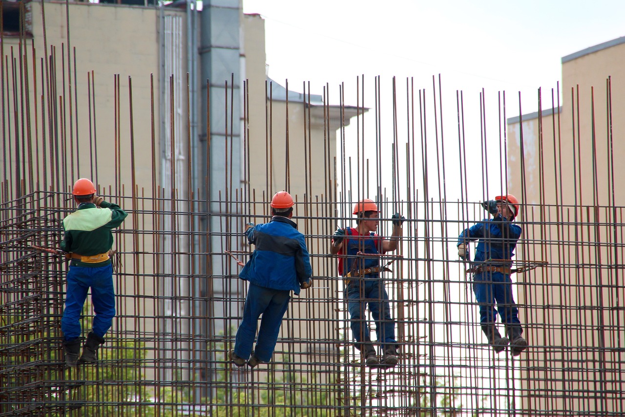 Baustellenbewachung Security auf der Baustelle